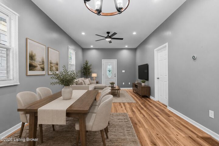Property Photo:  2303 Greenwood Ave  KY 40210 