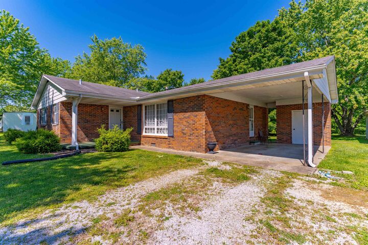 Property Photo:  732 US Highway 41 A S  KY 42409 