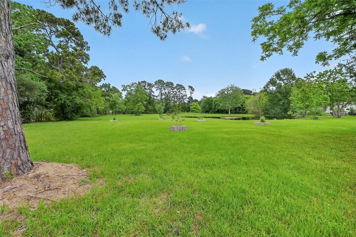 Property Photo:  17125 County Road 127  TX 77581 