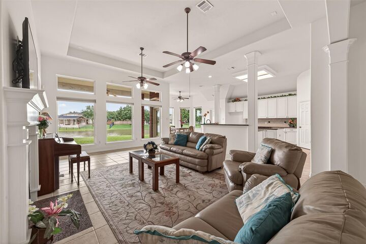 Property Photo:  2010 Arbor Cove  TX 77494 