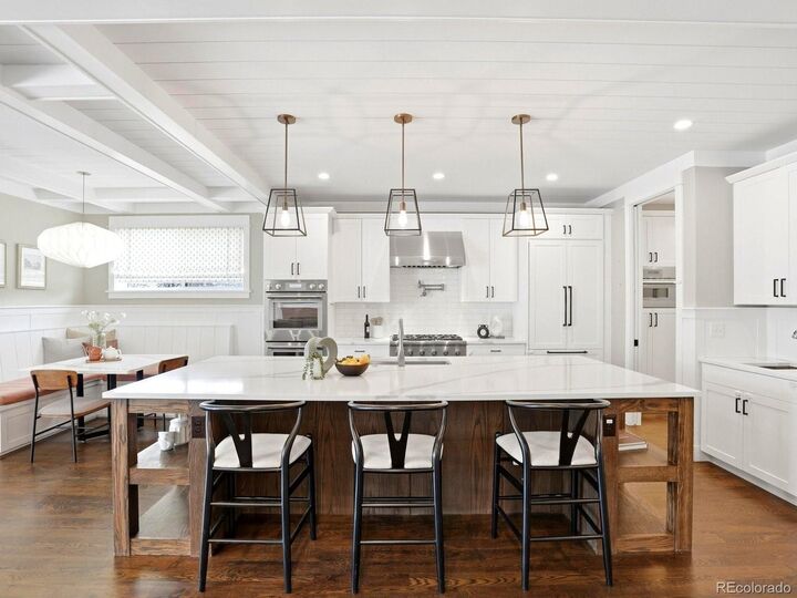 Property Photo:  2351 N Glencoe St  CO 80207 