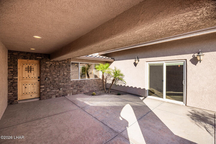 Property Photo:  857 Manor Dr  AZ 86403 