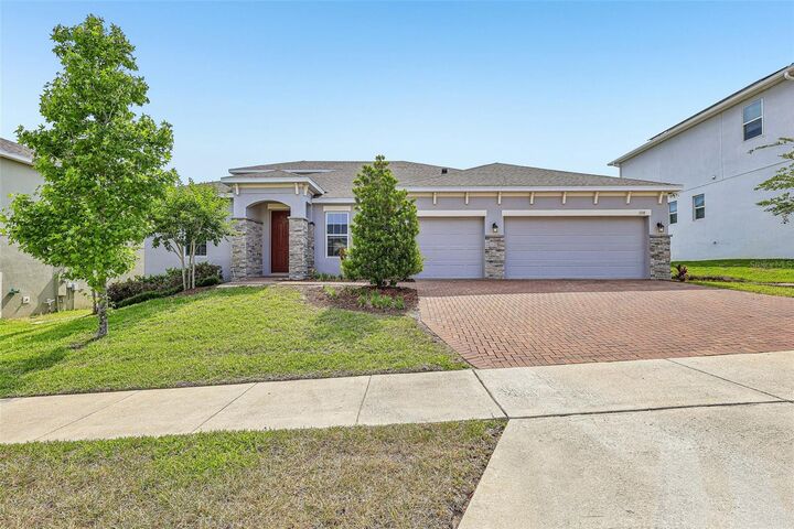 Property Photo:  398 Cheeota Court  FL 34715 