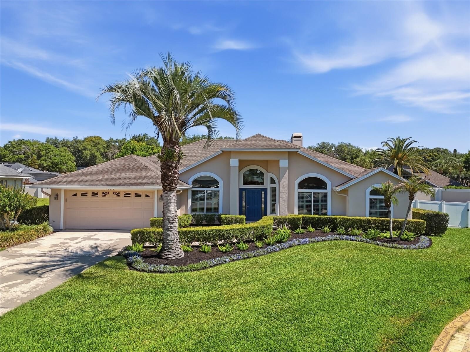 Property Photo:  1101 Cirrus Court  FL 32835 