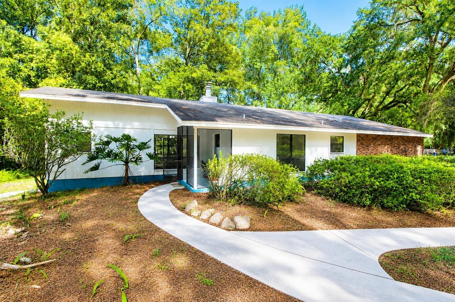 Property Photo:  5212 NW 56th Court  FL 32653 