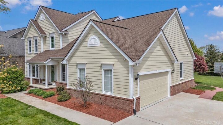 Property Photo:  4247 Bold Meadows Street  MI 48306 
