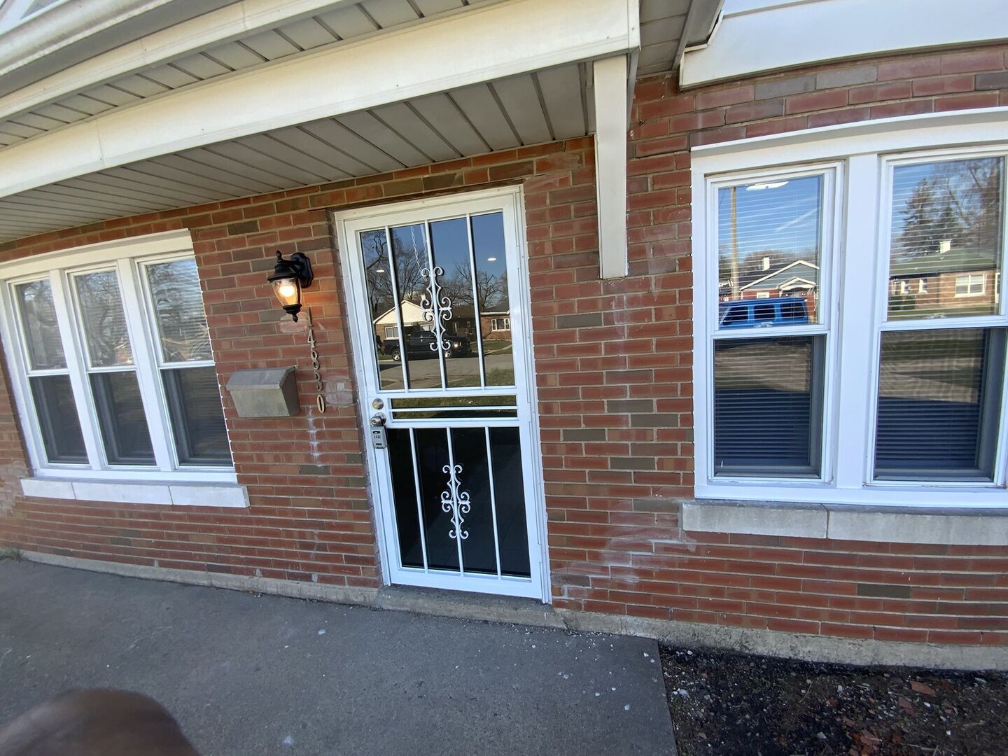 Property Photo:  
