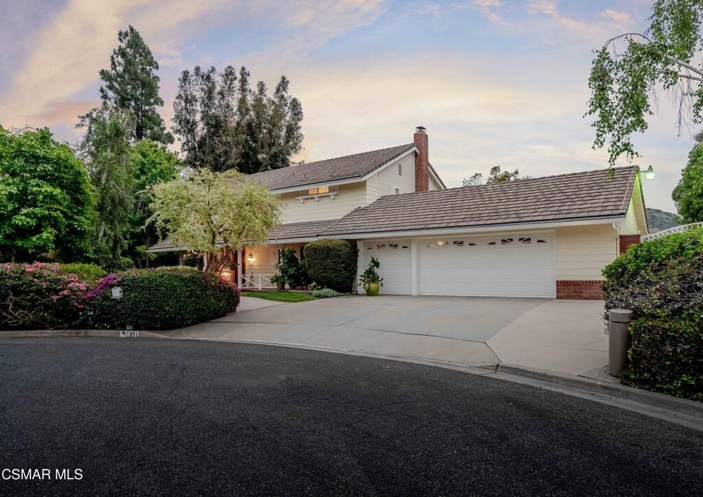 Property Photo:  351 Buckboard Circle  CA 93065 