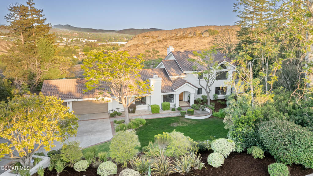 Property Photo:  360 Camino De Celeste  CA 91360 