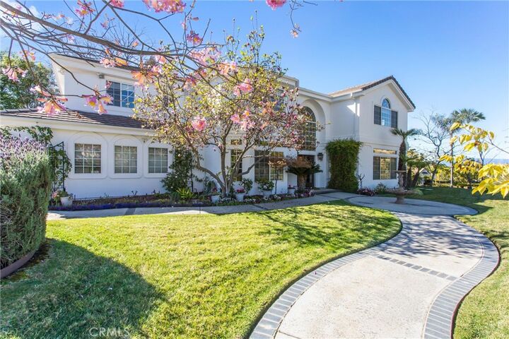 Property Photo:  1703 Kyle Lane  CA 92373 