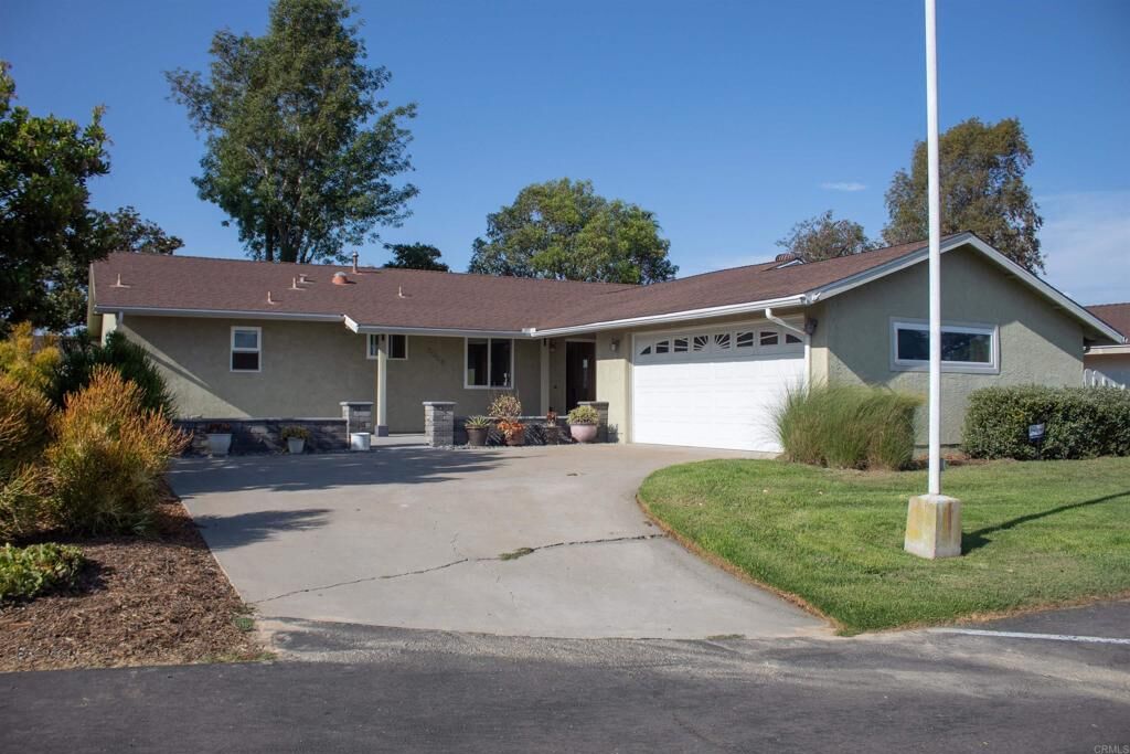 Property Photo:  6064 Erlanger  CA 92122 
