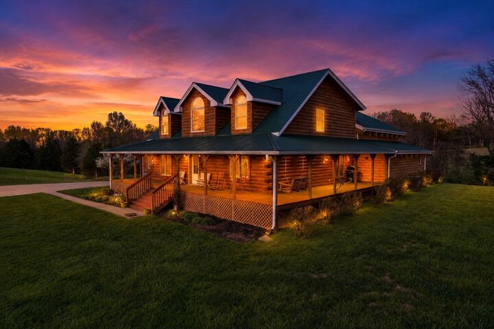 Property Photo:  1661 Martha Leeville Rd  TN 37090 