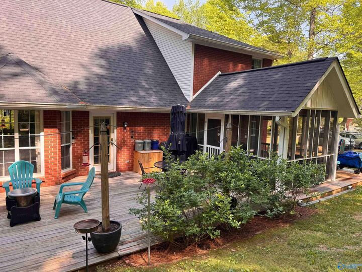 Property Photo:  242 County Road 555  AL 35989 