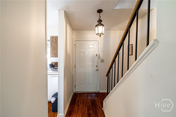 Property Photo:  119 Eaglewood Way  GA 30606 