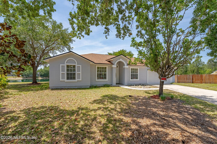 Property Photo:  6878 Wall Springs Drive  FL 32222 