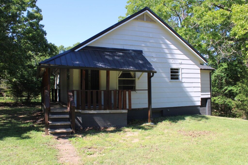 Property Photo:  121 E Lynnwood Drive  AR 72630 