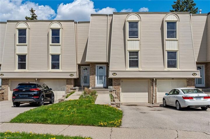 Property Photo:  662 Grey Street C  ON N3S 4Y4 