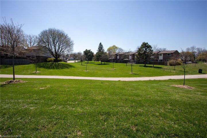 Property Photo:  1190 Upper Ottawa Street 1  ON L8W 1T8 