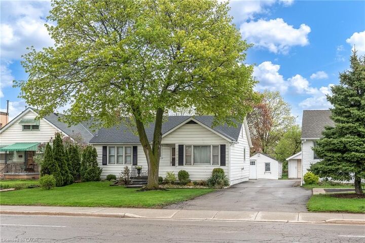Property Photo:  148 Gray Road  ON L8G 3V2 