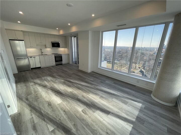 Property Photo:  15 Wellington Street S 1212  ON N2G 0E4 