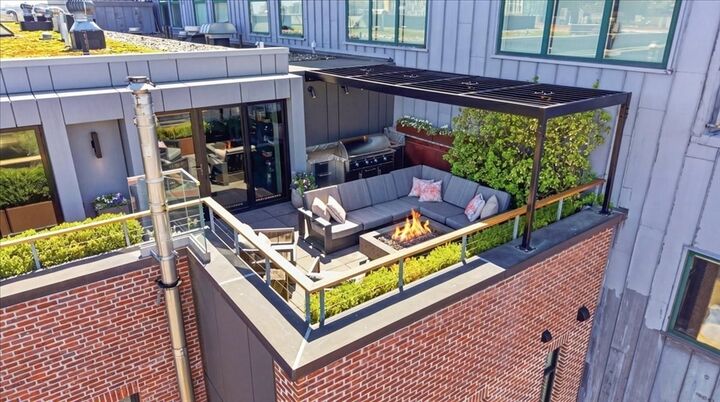 Property Photo: 481 Harrison Ave Phb MA 02118