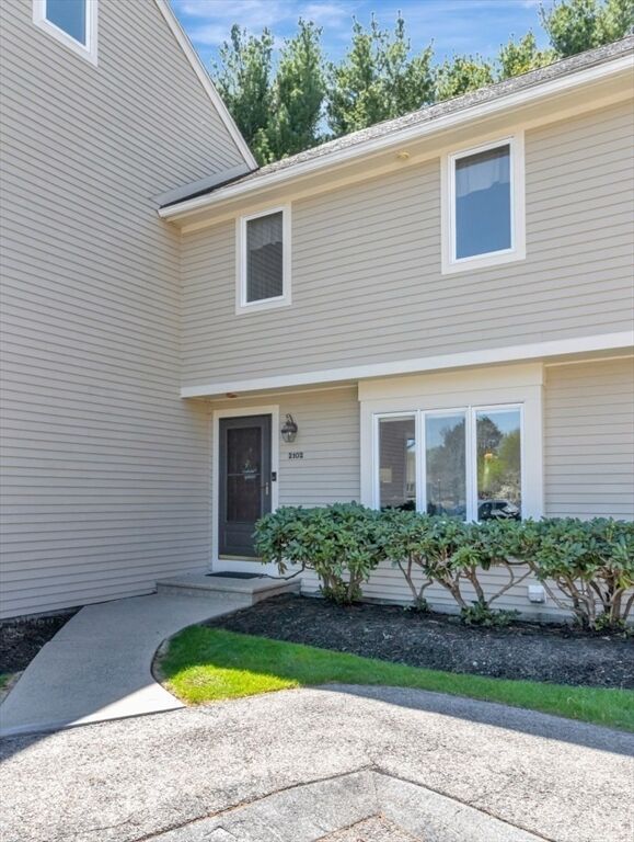Property Photo:  2102 Lewis O Gray Dr 2102  MA 01906 