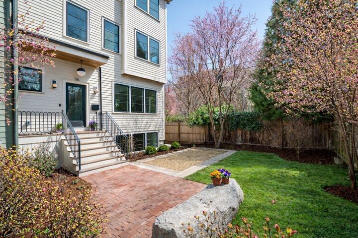 Property Photo:  18 Clinton Street A  MA 02139 