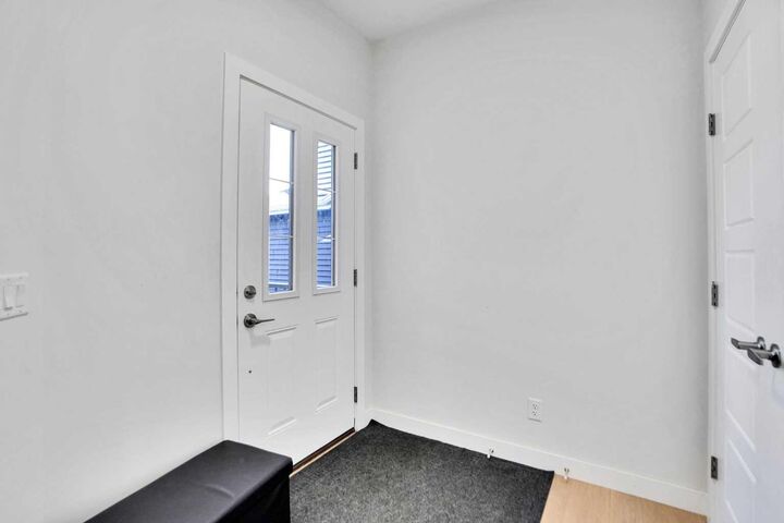 Property Photo:  126 Hotchkiss Manor SE  AB T3S 0G1 