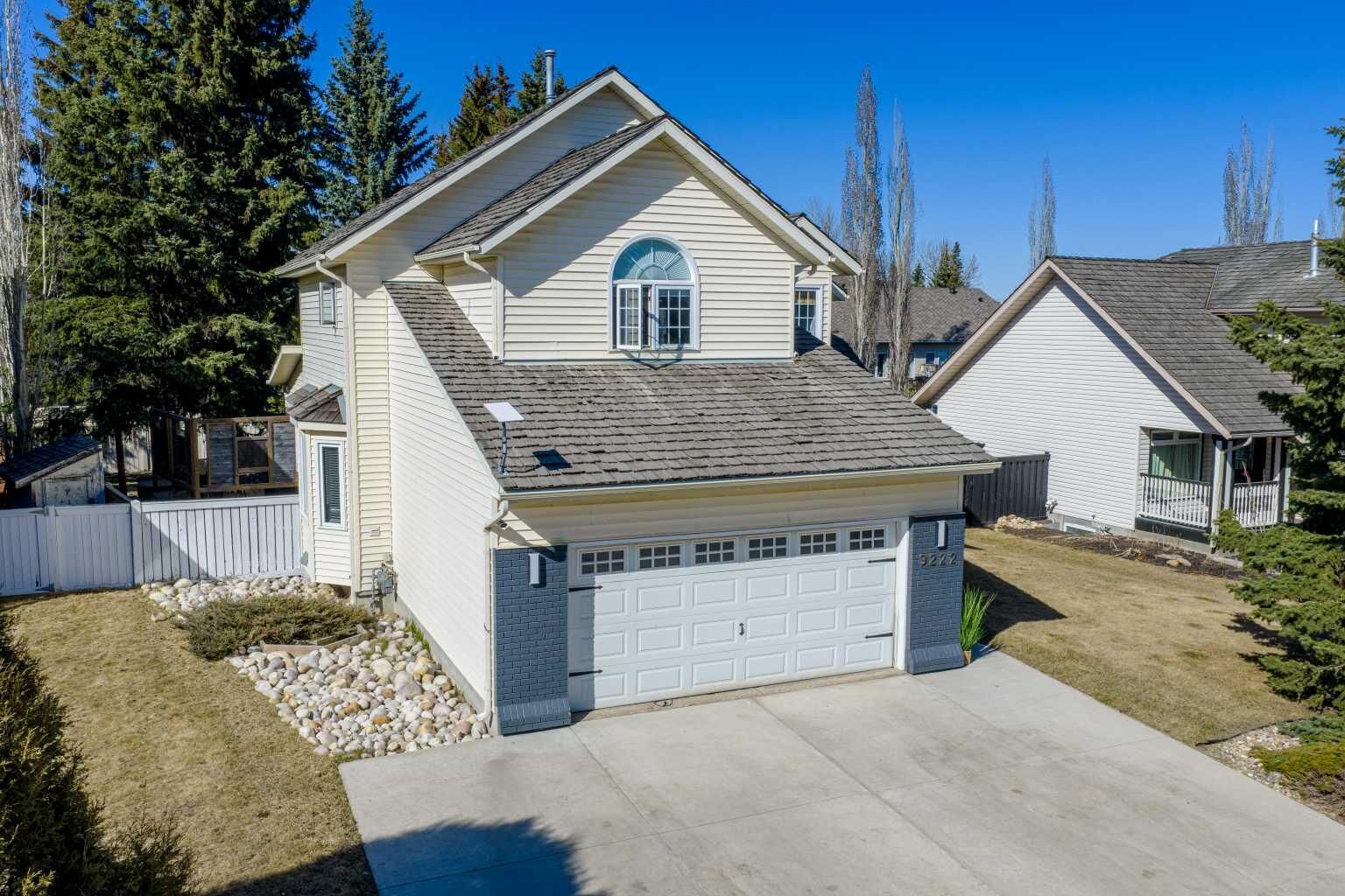 Property Photo:  9222 50 Avenue  AB T8W 2G7 