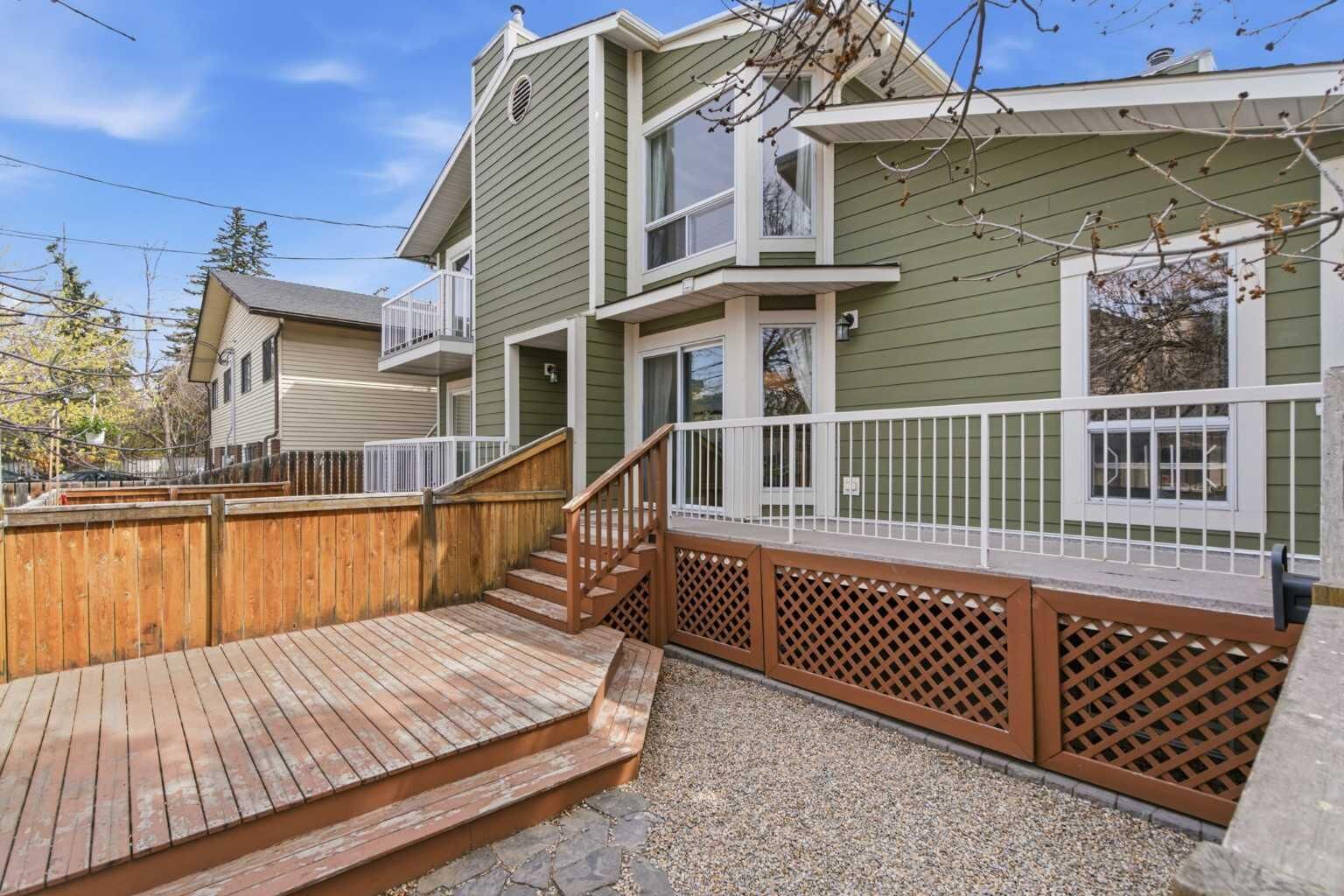 Property Photo:  1939 25A Street SW 2  AB T3E 1Y6 