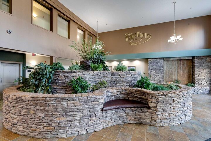 Property Photo:  20 Discovery Ridge Close SW 427  AB T3H 5X4 