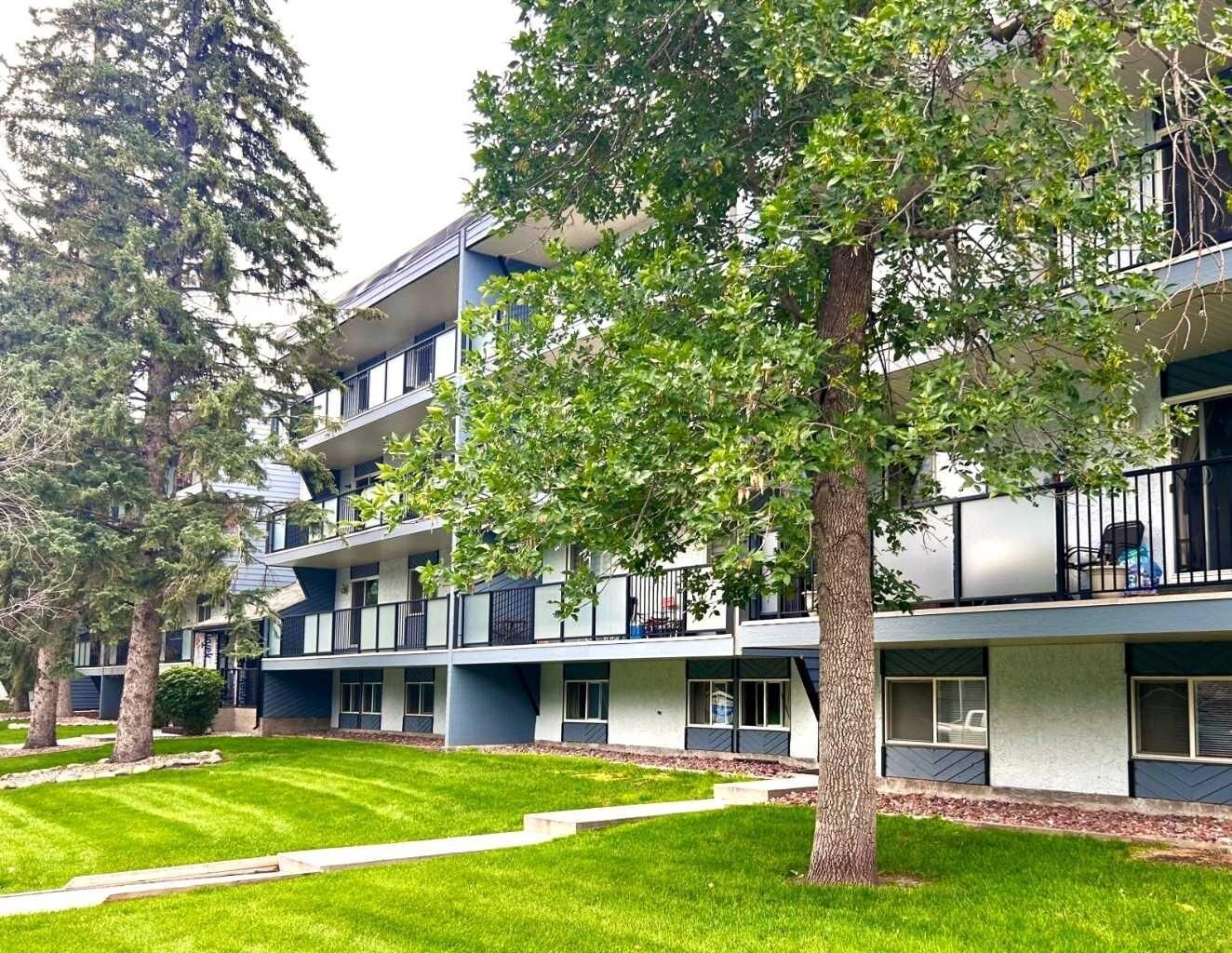 Property Photo:  617 56 Avenue SW 307  AB T2V 0G9 