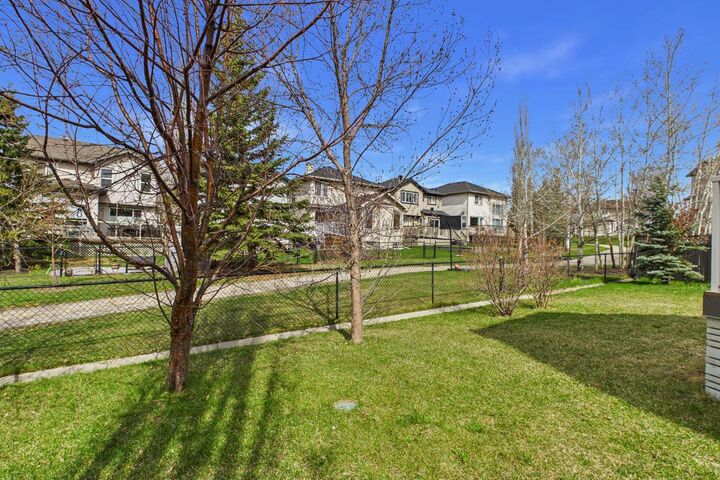 Property Photo:  149 Tuscany Ravine Bay NW  AB T3L 2S9 