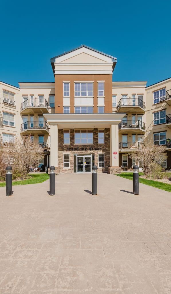 Property Photo:  12330 102 Street 315  AB T8V 0N4 