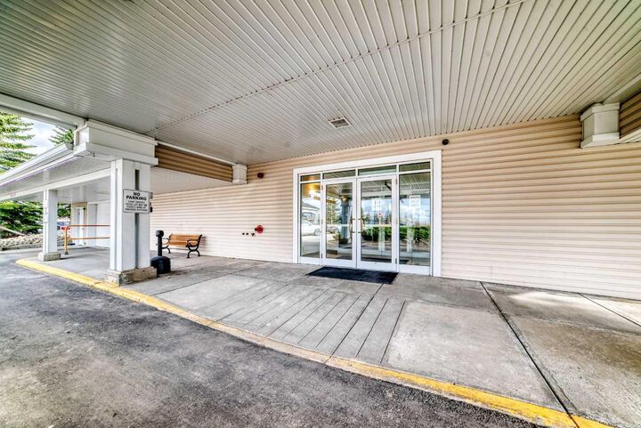 Property Photo:  305 1 Avenue NW 223  AB T4B 2M5 