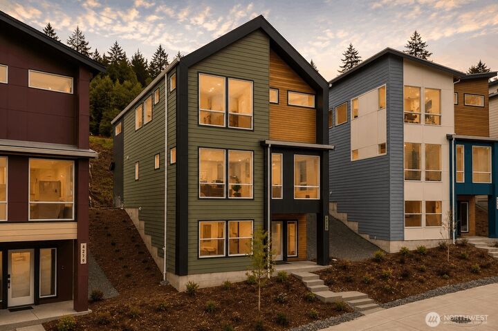 Property Photo:  4273  Aberdeen Way NE  WA 98056 