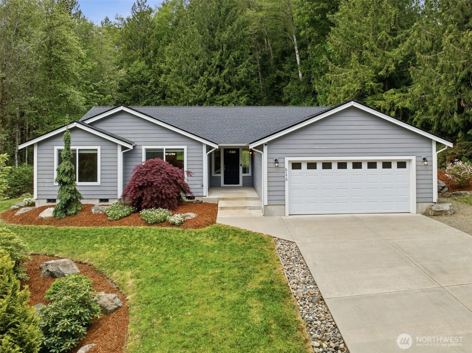Property Photo:  5170  Independence Place SW  WA 98367 