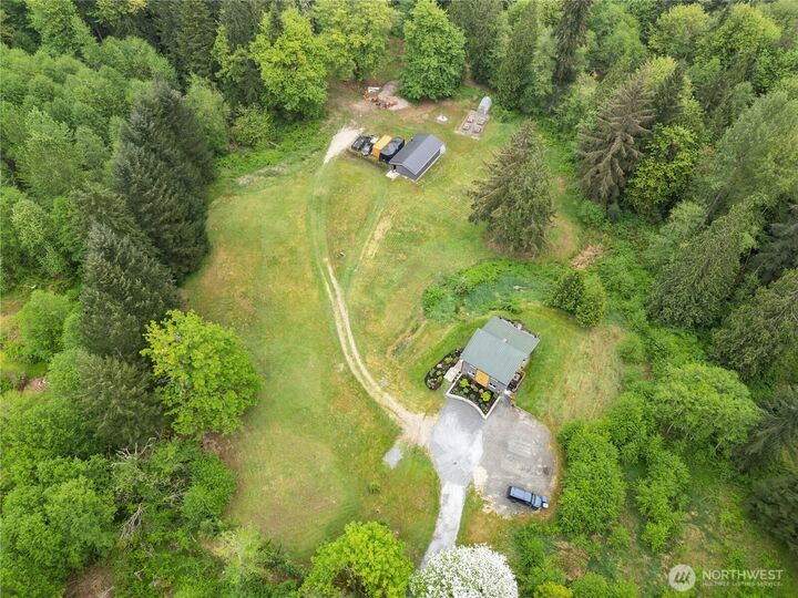 Property Photo:  1527  Newberg Road  WA 98290 