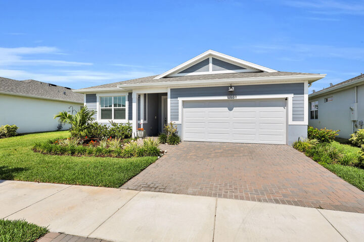Property Photo:  10559 SW Orana Drive  FL 34987 
