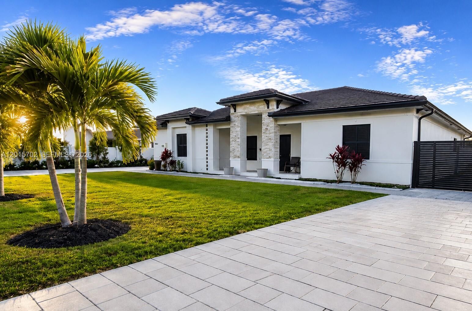 Property Photo: 21480 SW 132nd Ct FL 33177