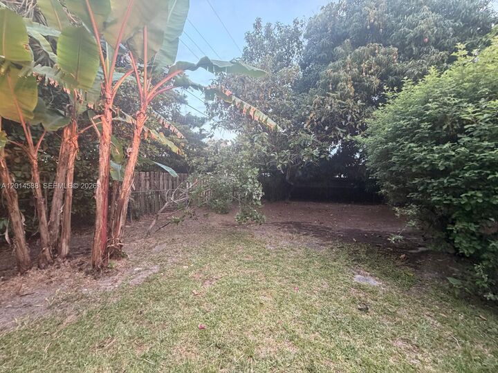 Property Photo:  3721 SW 104th Ct  FL 33165 
