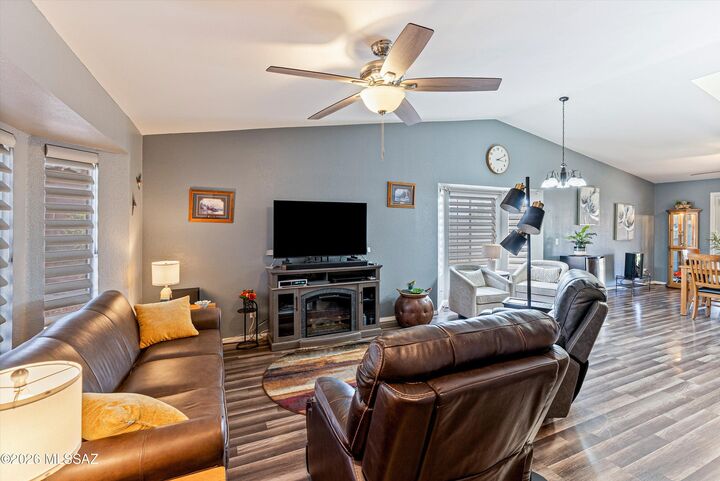 Property Photo:  8501 N Camas Way  AZ 85742 