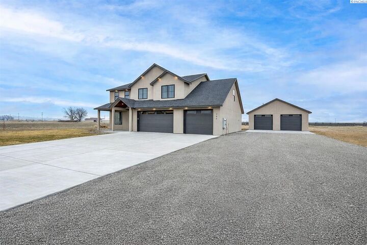 Property Photo: 184 Taylor Lane WA 99301