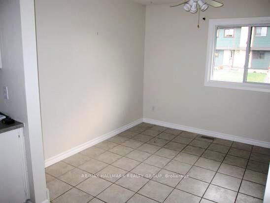 Property Photo:  1817 Meadowbrook Road 111  ON K1B 4W6 