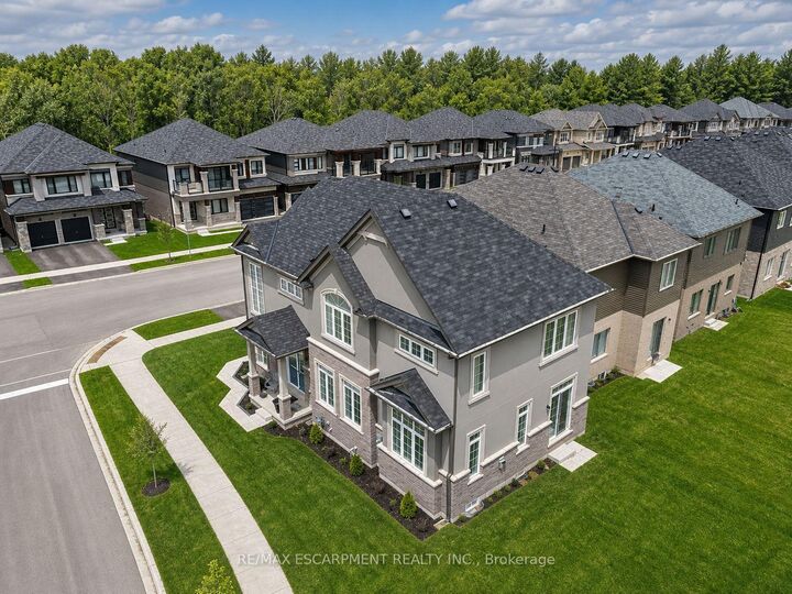 Property Photo: 16 Stauffer Road ON N3V 0B2