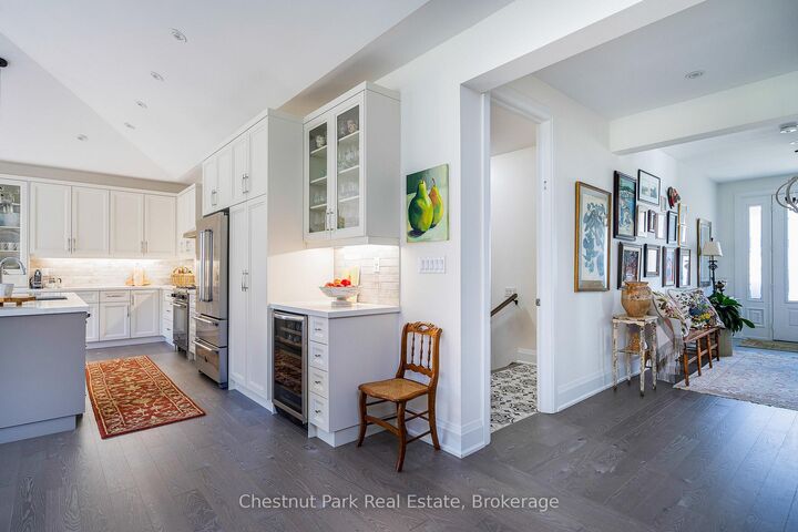 Property Photo: 103 Creekwood Court ON L9Y 0V1