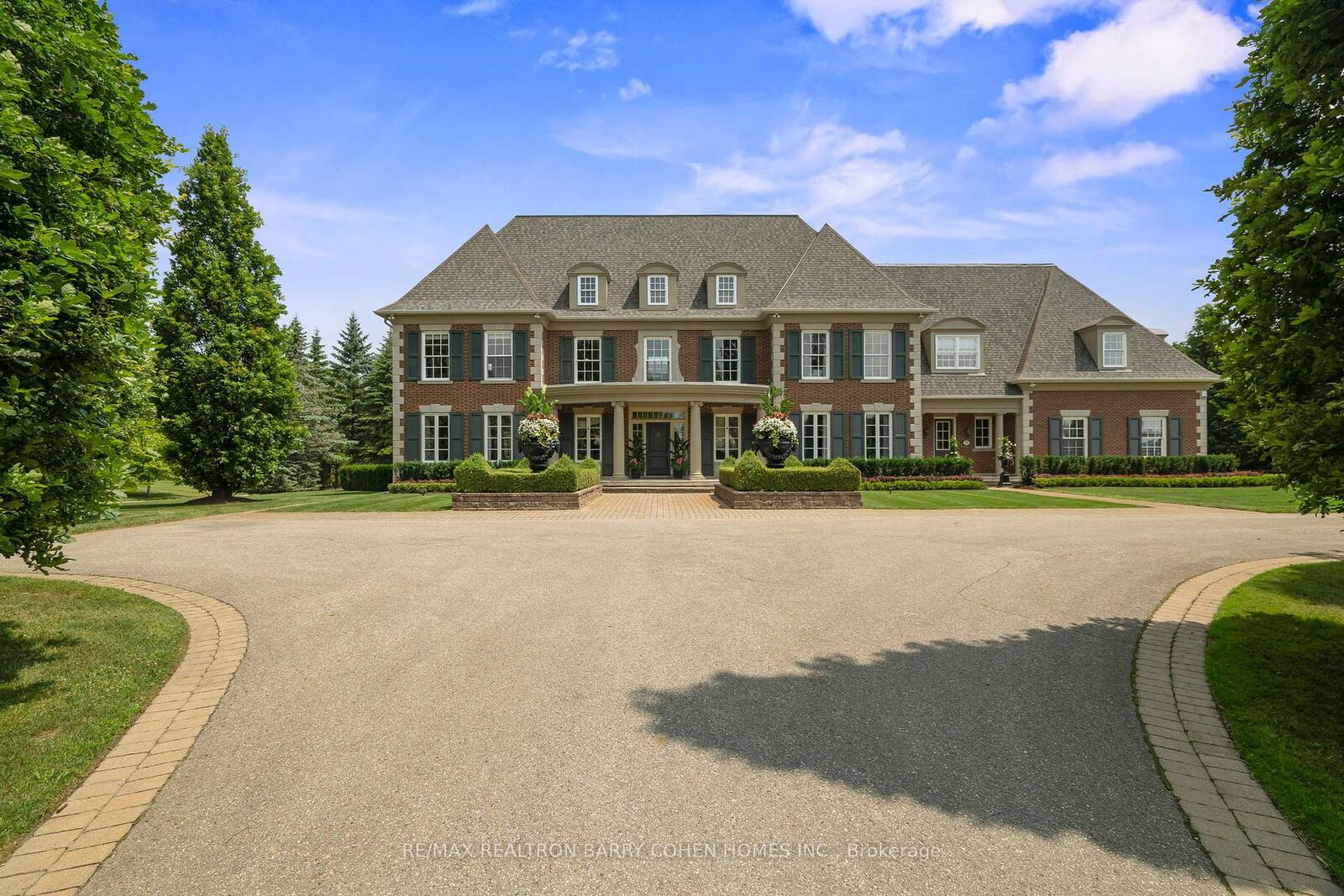 Property Photo: 91 Fairfield Drive ON L7B 1L9