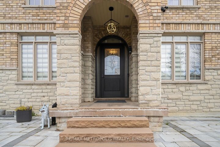 Property Photo: 1069 Nellie Little Crescent ON L3X 3E3