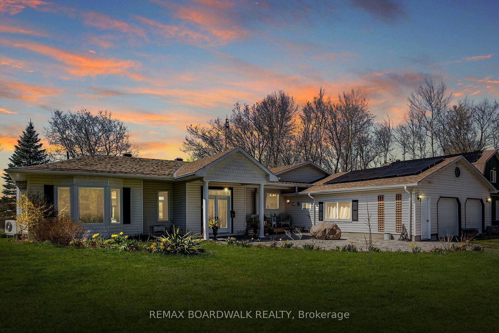 Property Photo: 875 Corktown Road ON K0G 1N0