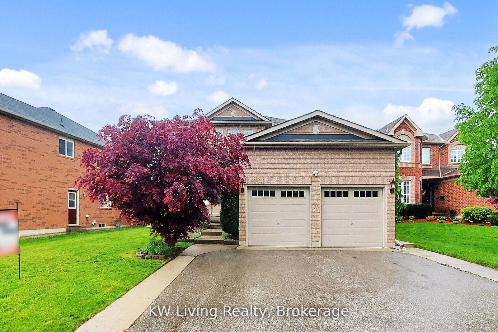 Property Photo: 76 Spooner Crescent ON N1T 1Y1